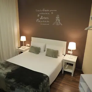 https://hostal-petit-princep.topbarcelonahotels.com